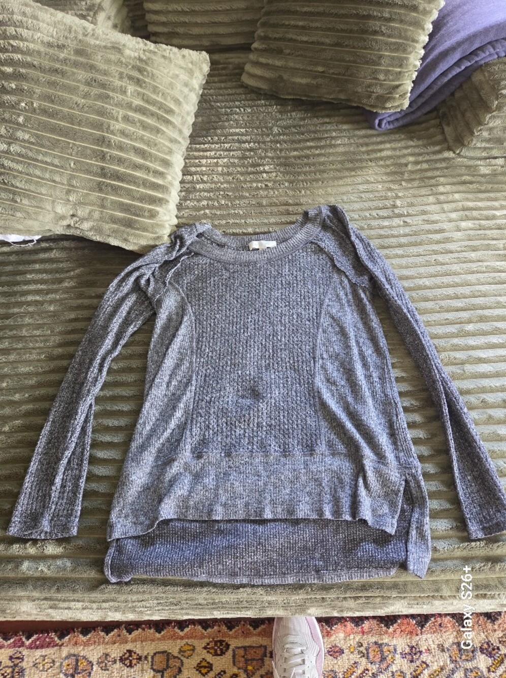 Women's Gray Knit Sweater - Ari + Ali